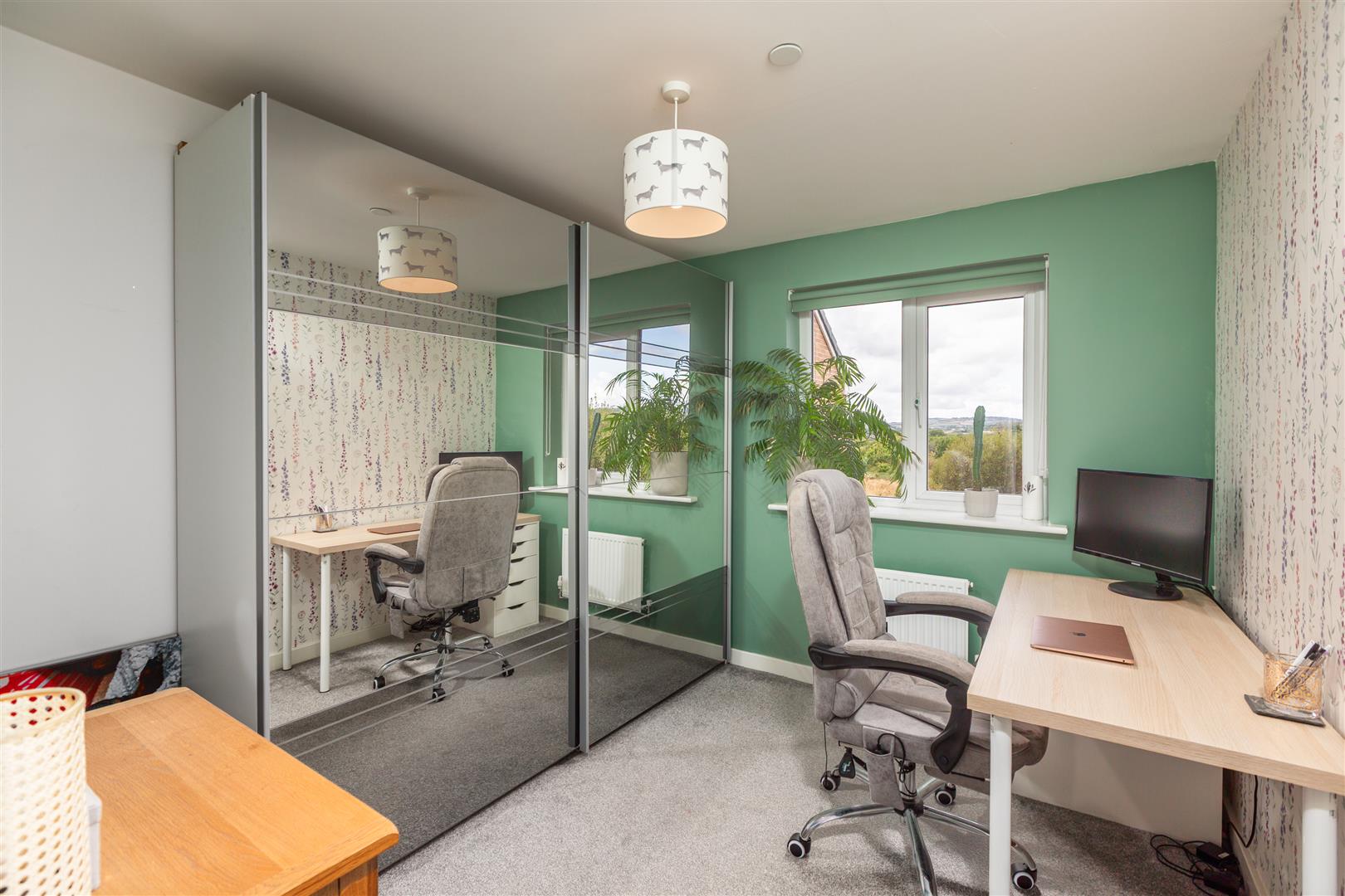Carway, Kidwelly, SA17 4JG